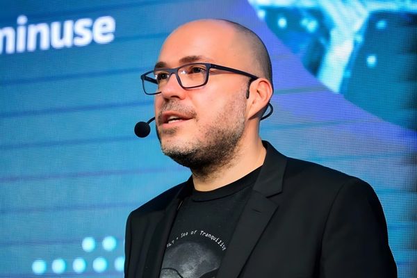 freepik__enhance__62662