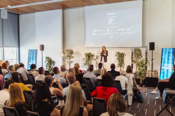 Photo – Aleksandar Domitrica – Super znamka – 108