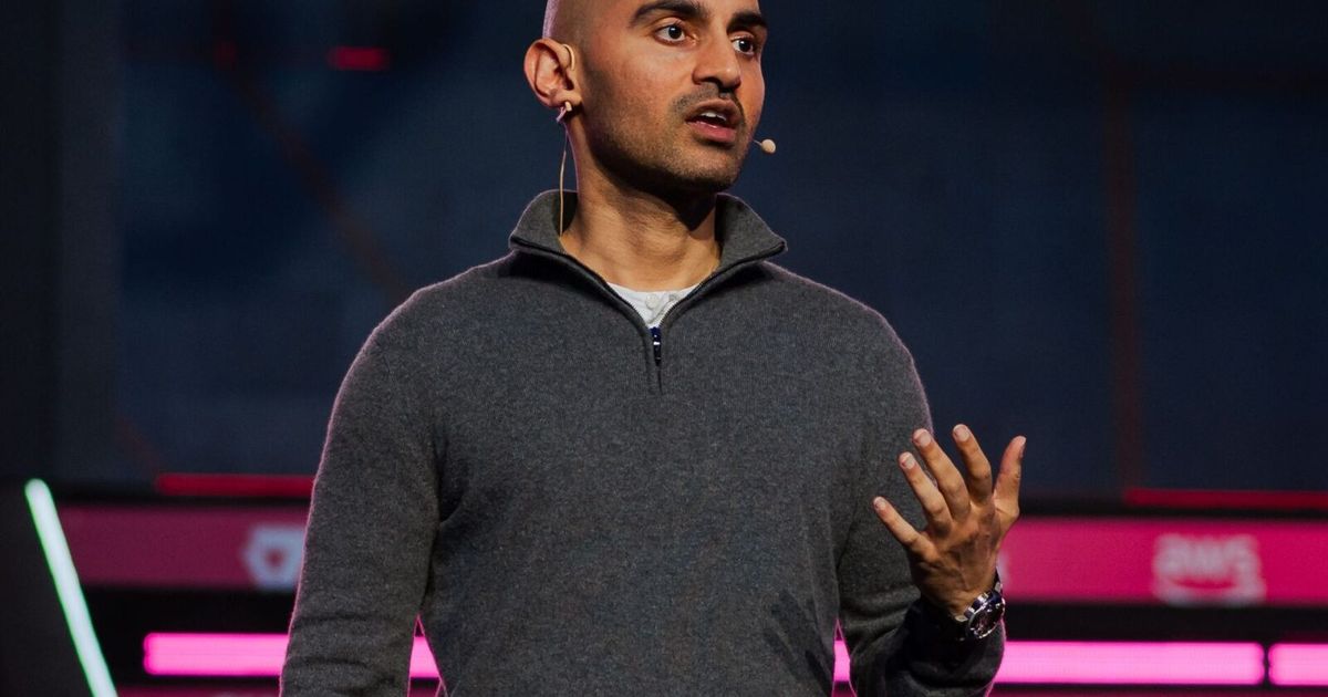 xlarge_Neil_Patel_Speaking_5_1ac66231f2
