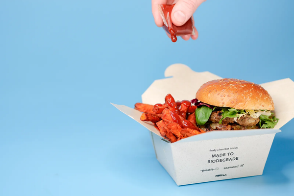 Credit Notpla_Notpla sachet_Notpla x Heinz Tomato Ketchup Sachet.jpeg